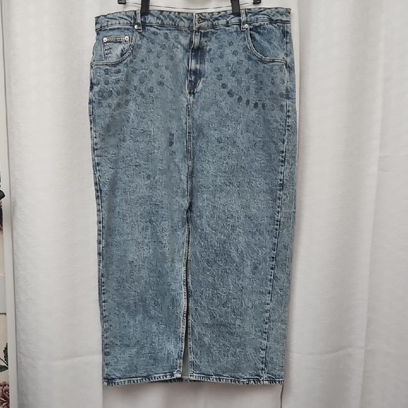 Women's Blue Denim Jean Skirt - Picture 1 of 6